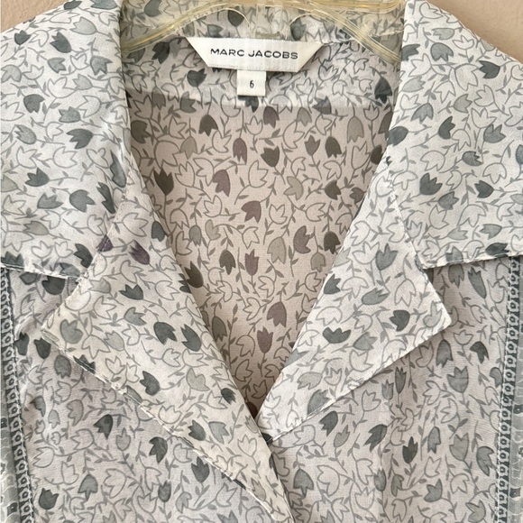 Marc Jacobs 100% Silk Printed Blouse Size 6 - Picture 2 of 6
